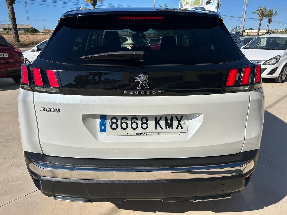 PEUGEOT 3008 ALLURE 1.5 HDI AUTO SPANISH LHD IN SPAIN 36000 MILES SUPER 2018